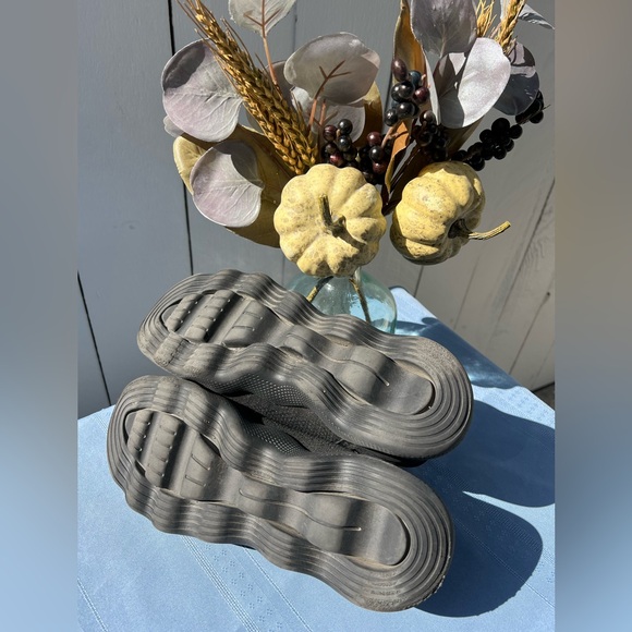 Skechers Black Slip-ins Shoes - Picture 5 of 5